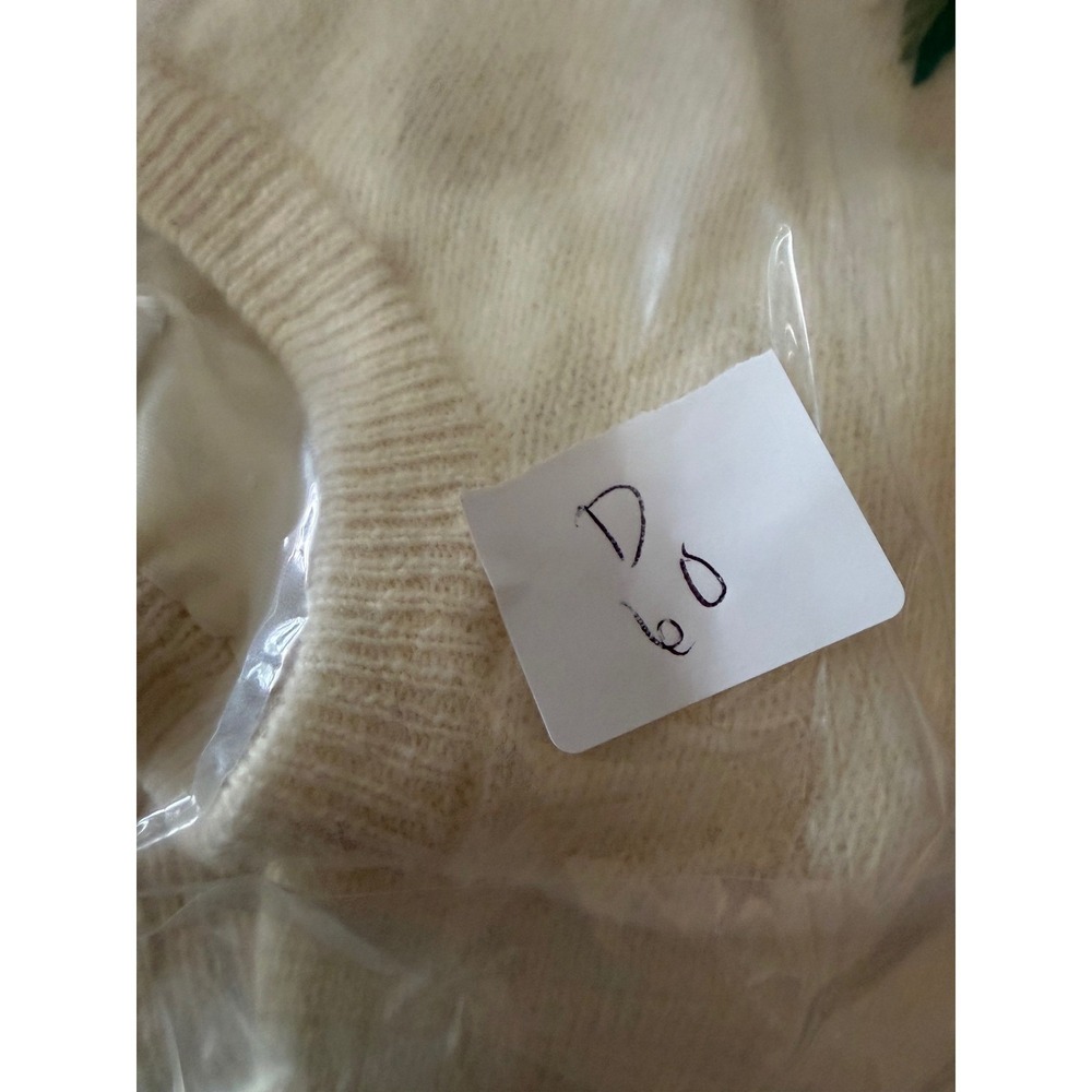 Lizette Italy VTG Cardigan L Pearl Angora Wool Floral Embroidered Feminine 80's - Picture 14 of 14